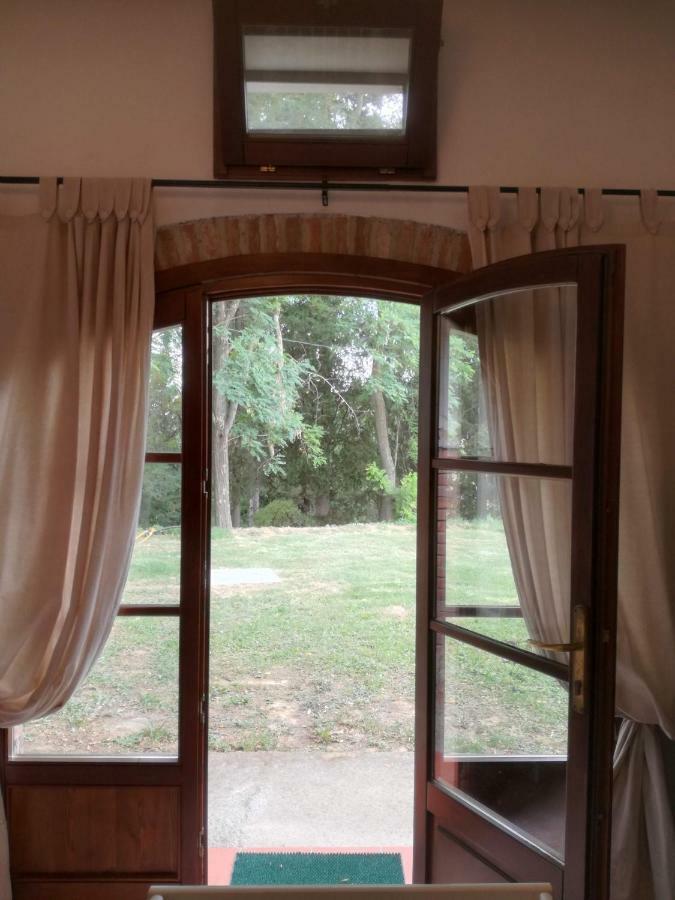 Tuscany Easy Holidays Lägenhet Capannoli Exteriör bild