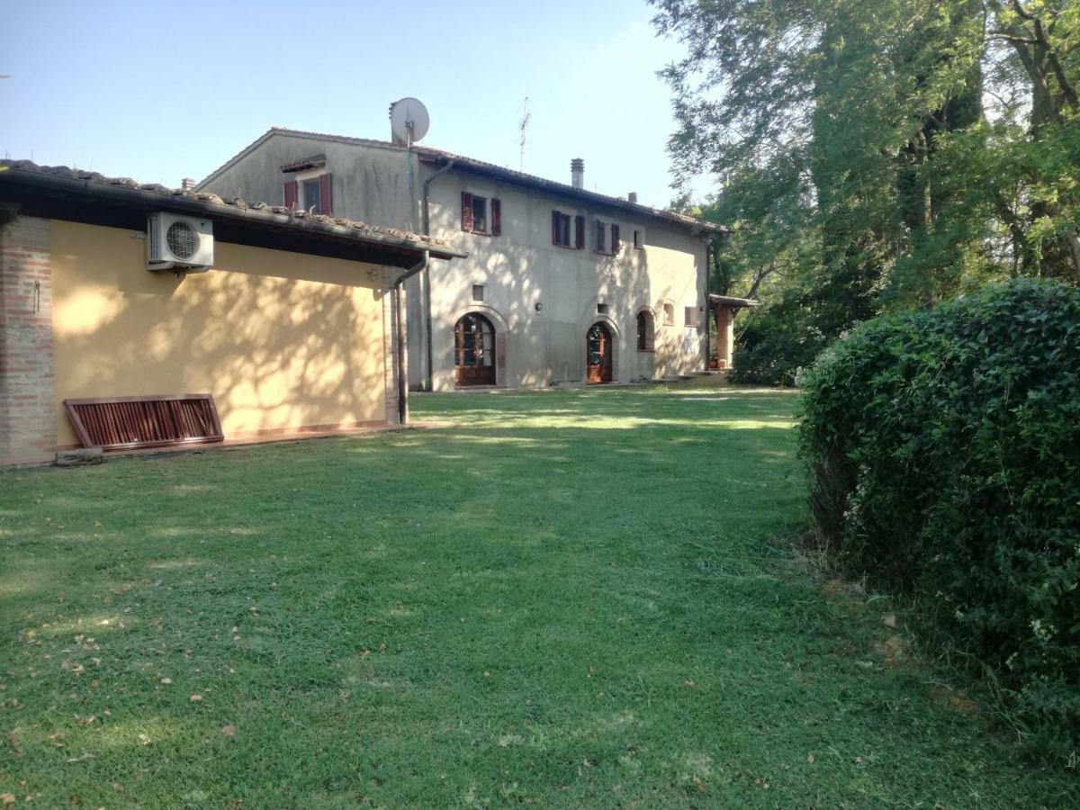 Tuscany Easy Holidays Lägenhet Capannoli Exteriör bild