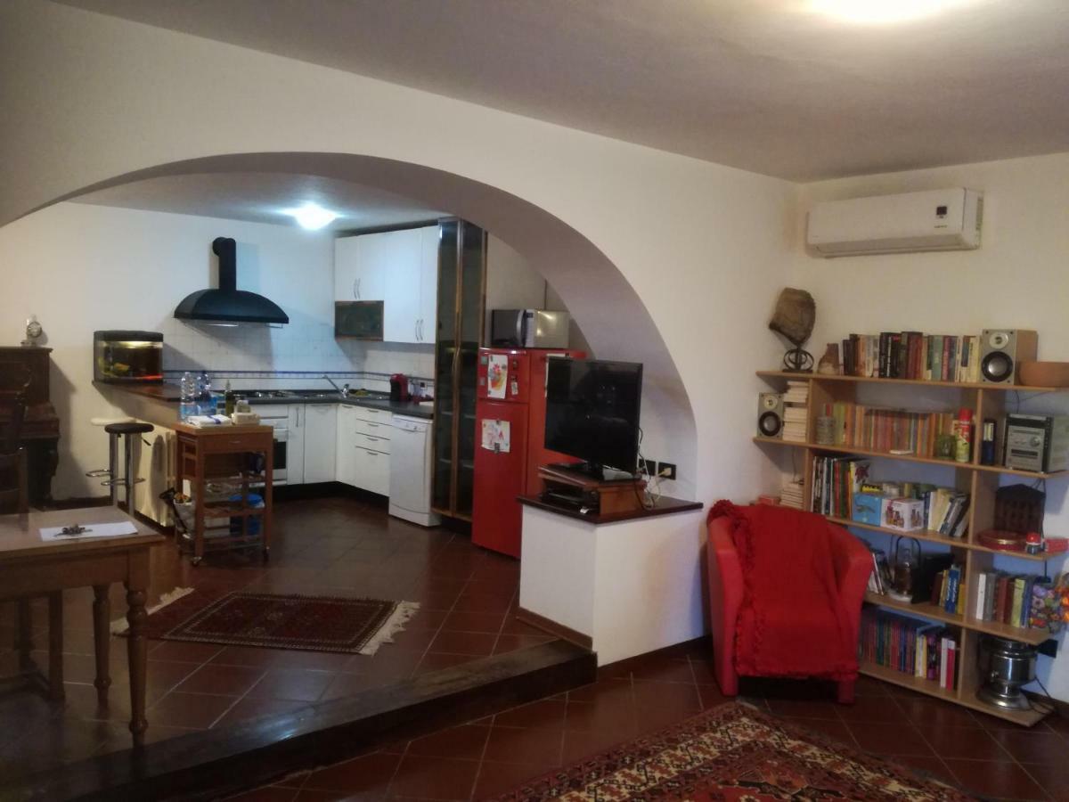 Tuscany Easy Holidays Lägenhet Capannoli Exteriör bild